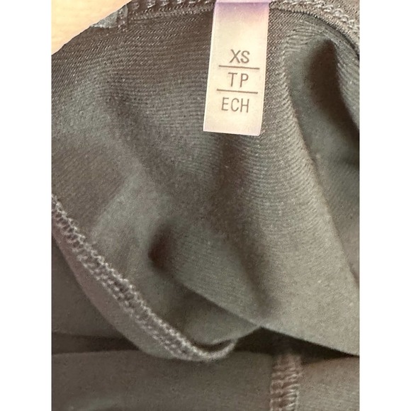 Tahari black with white trim 3/4 sleeves belted mini dress size XS - Picture 8 of 13